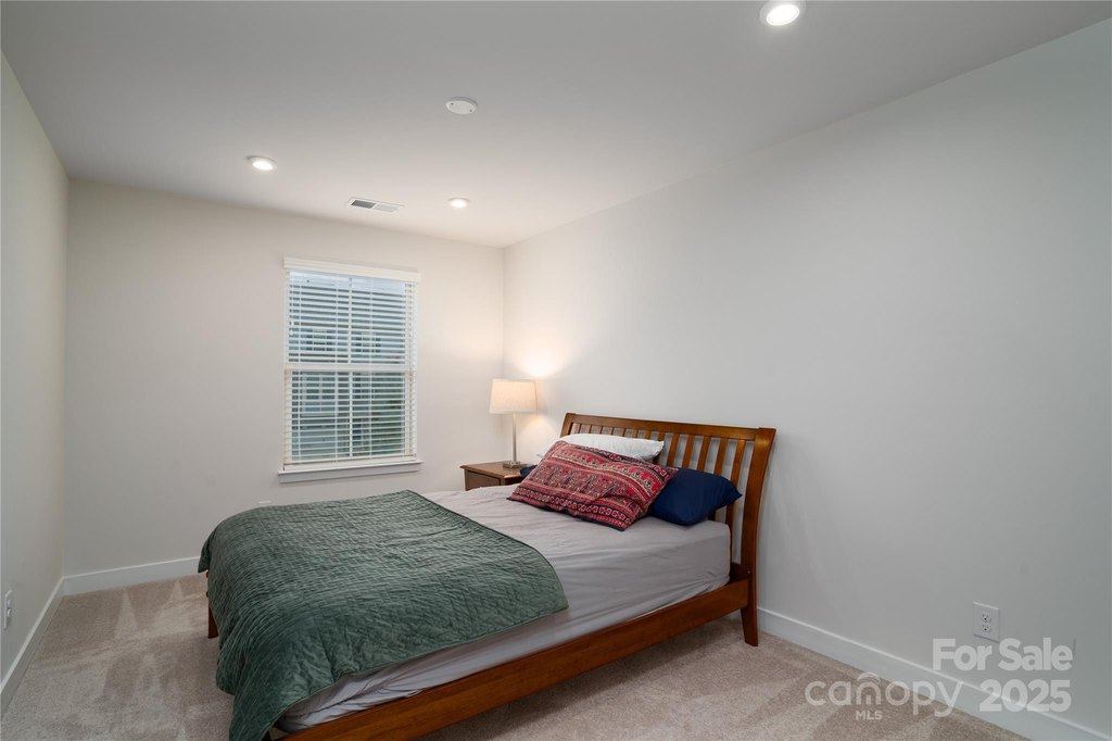 Mooresville, North Carolina, 28117, United States, 3 Bedrooms Bedrooms, ,2.5 BathroomsBathrooms,Residential,Forsale,2004566