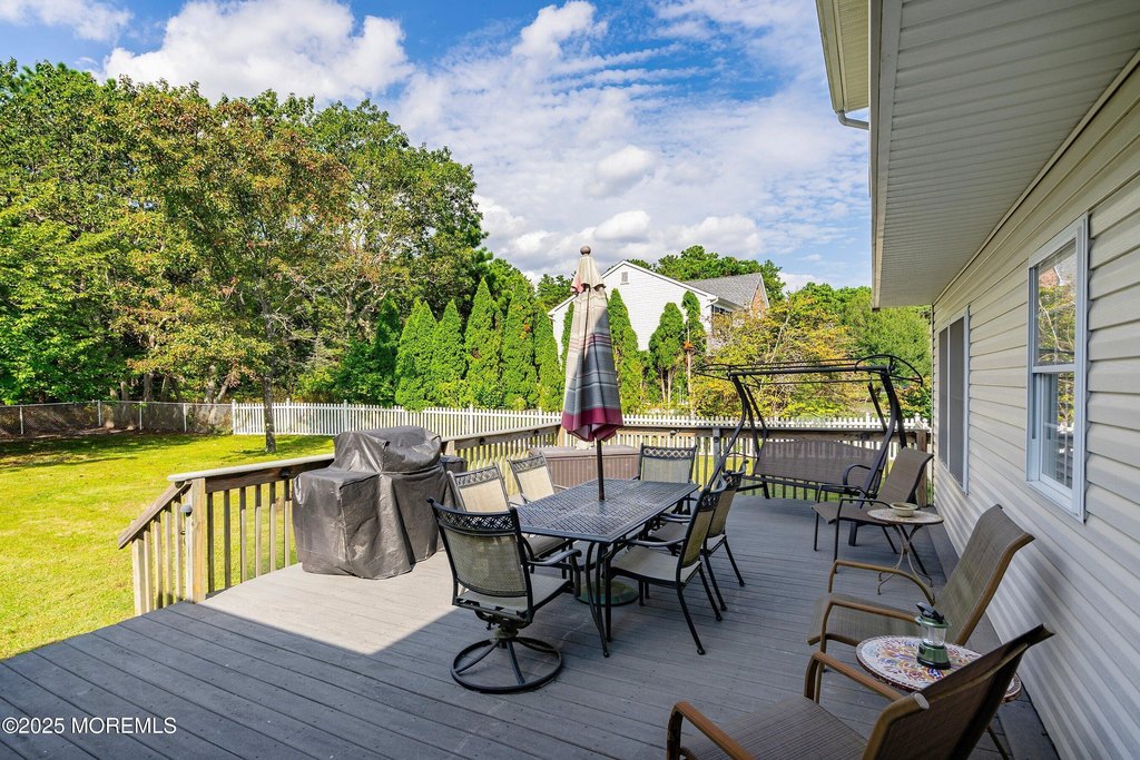 Toms River, New Jersey, 08753, United States, 4 Bedrooms Bedrooms, ,3 BathroomsBathrooms,Residential,Forsale,1994036