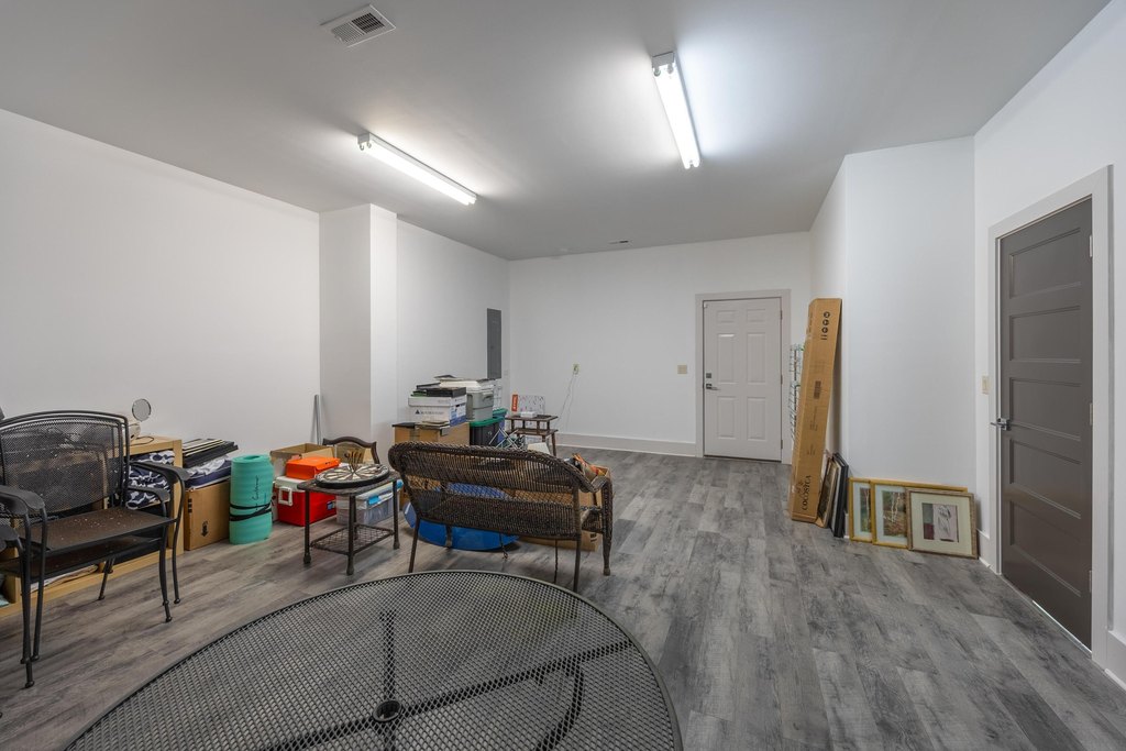 Harrison, Tennessee, 37341, United States, 4 Bedrooms Bedrooms, ,2.5 BathroomsBathrooms,Residential,Forsale,1922197