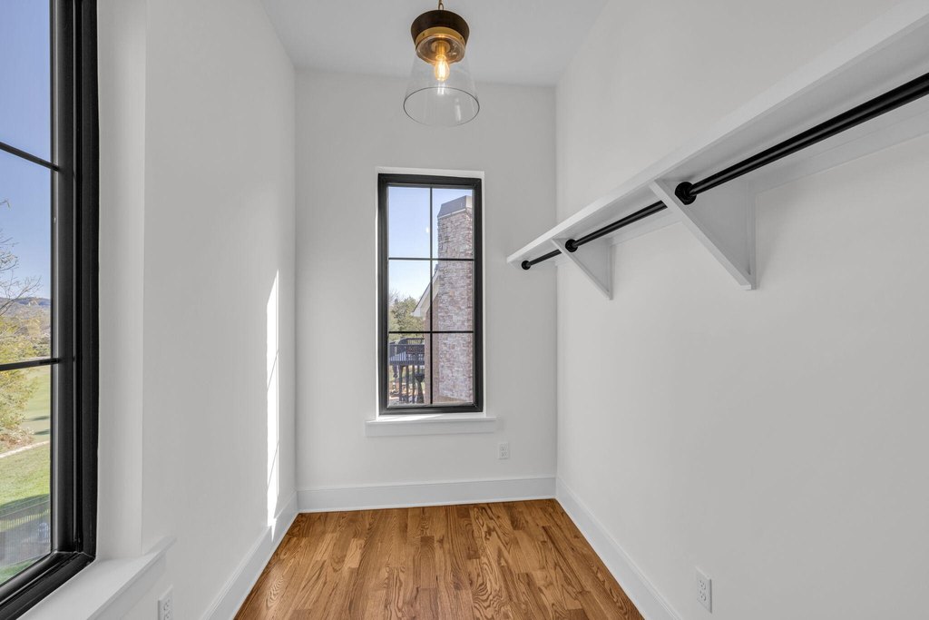 Ooltewah, Tennessee, 37363, United States, 5 Bedrooms Bedrooms, ,5.5 BathroomsBathrooms,Residential,Forsale,2009543