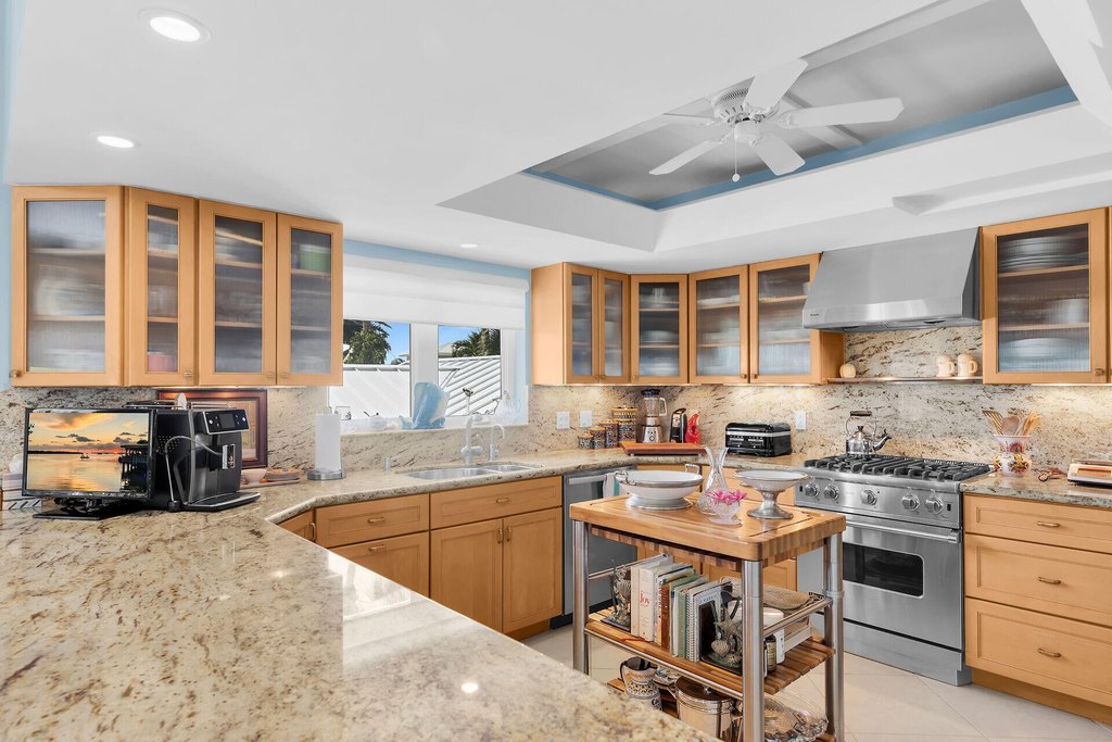 Plantation Key, Florida, 33036, United States, 3 Bedrooms Bedrooms, ,3 BathroomsBathrooms,Residential,Forsale,2004335