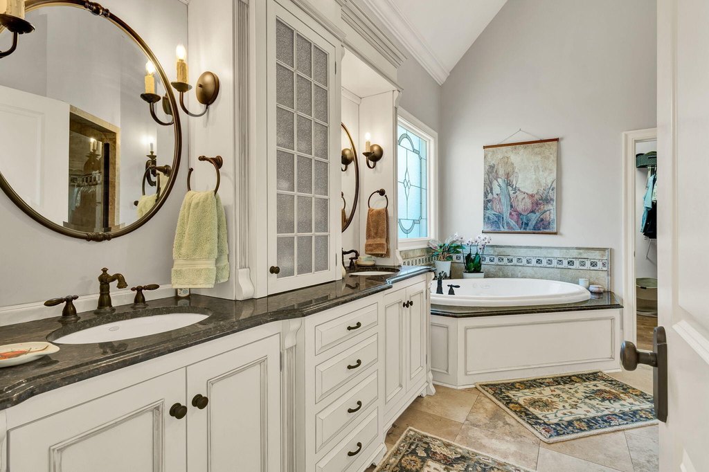 Cleveland, Tennessee, 37312, United States, 5 Bedrooms Bedrooms, ,3.5 BathroomsBathrooms,Residential,Forsale,2004697