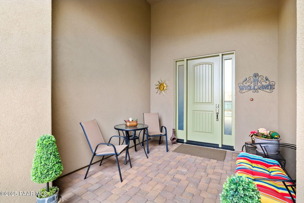 Prescott Valley, Arizona, 86315, United States, 3 Bedrooms Bedrooms, ,2 BathroomsBathrooms,Residential,Forsale,1929278