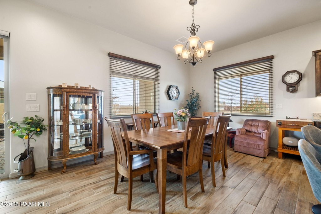 Prescott Valley, Arizona, 86315, United States, 3 Bedrooms Bedrooms, ,2 BathroomsBathrooms,Residential,Forsale,1929278