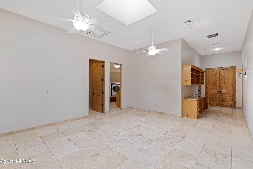 Tucson, Arizona, 85755, United States, 4 Bedrooms Bedrooms, ,5.5 BathroomsBathrooms,Residential,Forsale,1990104