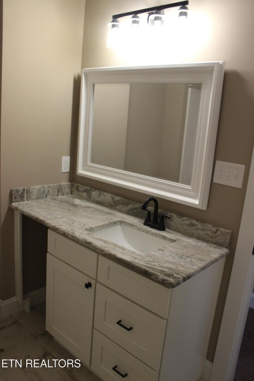 Madisonville, Tennessee, 37354, United States, 3 Bedrooms Bedrooms, ,3 BathroomsBathrooms,Residential,Forsale,1893807