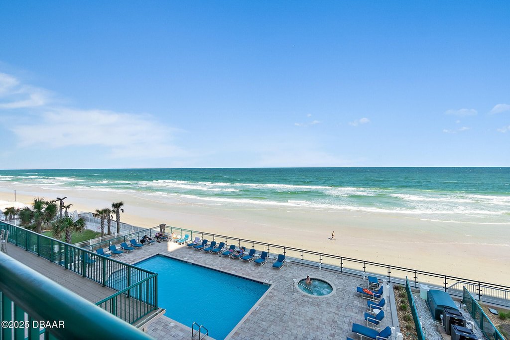 Daytona Beach Shores, Florida, 32118, United States, 3 Bedrooms Bedrooms, ,3 BathroomsBathrooms,Residential,Forsale,1990152
