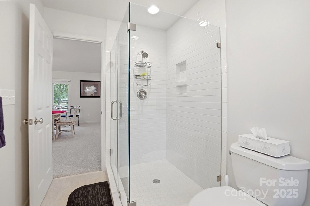 Lake Wylie, South Carolina, 29710, United States, 4 Bedrooms Bedrooms, ,4.5 BathroomsBathrooms,Residential,Forsale,2004559