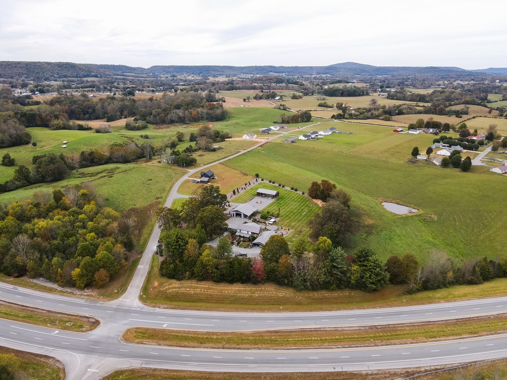 Doyle, Tennessee, 38559, United States, 3 Bedrooms Bedrooms, ,3 BathroomsBathrooms,Residential,Forsale,1996606