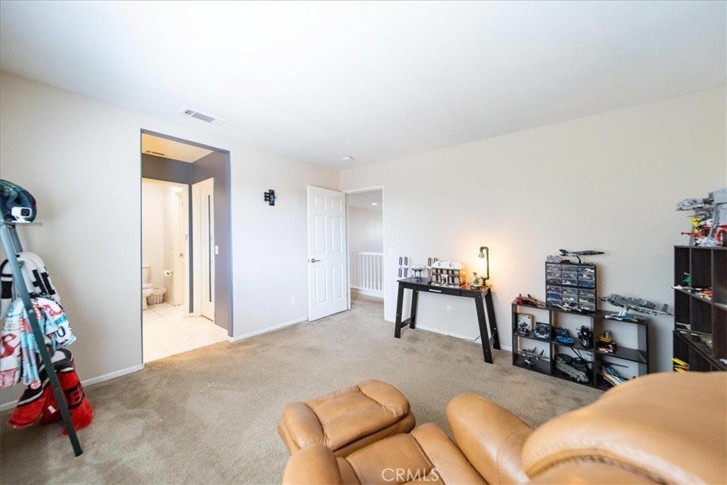 Winchester, California, 92596, United States, 5 Bedrooms Bedrooms, ,4 BathroomsBathrooms,Residential,Forsale,2004222