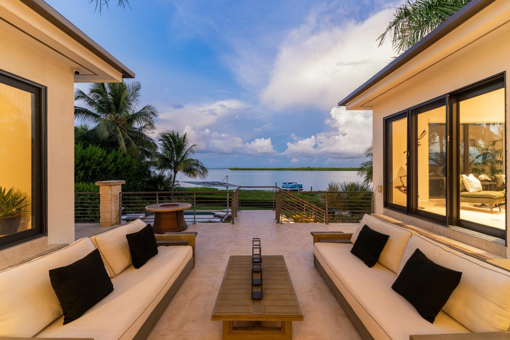 Shark Key, Florida, 33040, United States, 3 Bedrooms Bedrooms, ,3.5 BathroomsBathrooms,Residential,Forsale,2011114