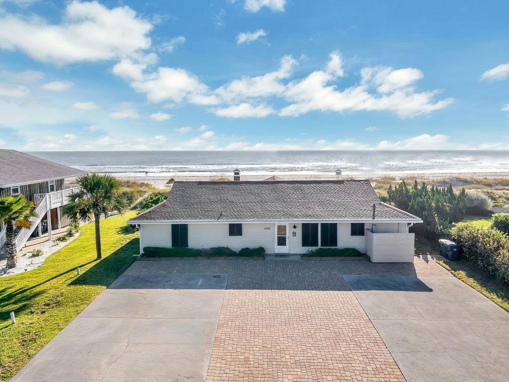 Fernandina Beach, Florida, 32034, United States, 3 Bedrooms Bedrooms, ,2 BathroomsBathrooms,Residential,Forsale,2001135