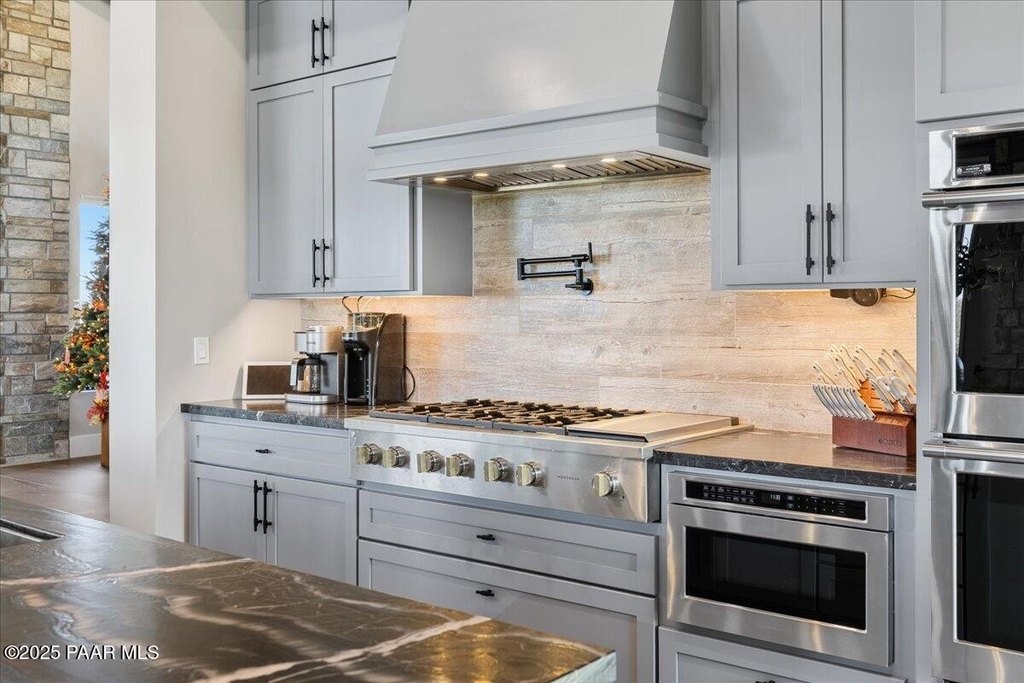 Prescott, Arizona, 86305, United States, 5 Bedrooms Bedrooms, ,5.5 BathroomsBathrooms,Residential,Forsale,1994068