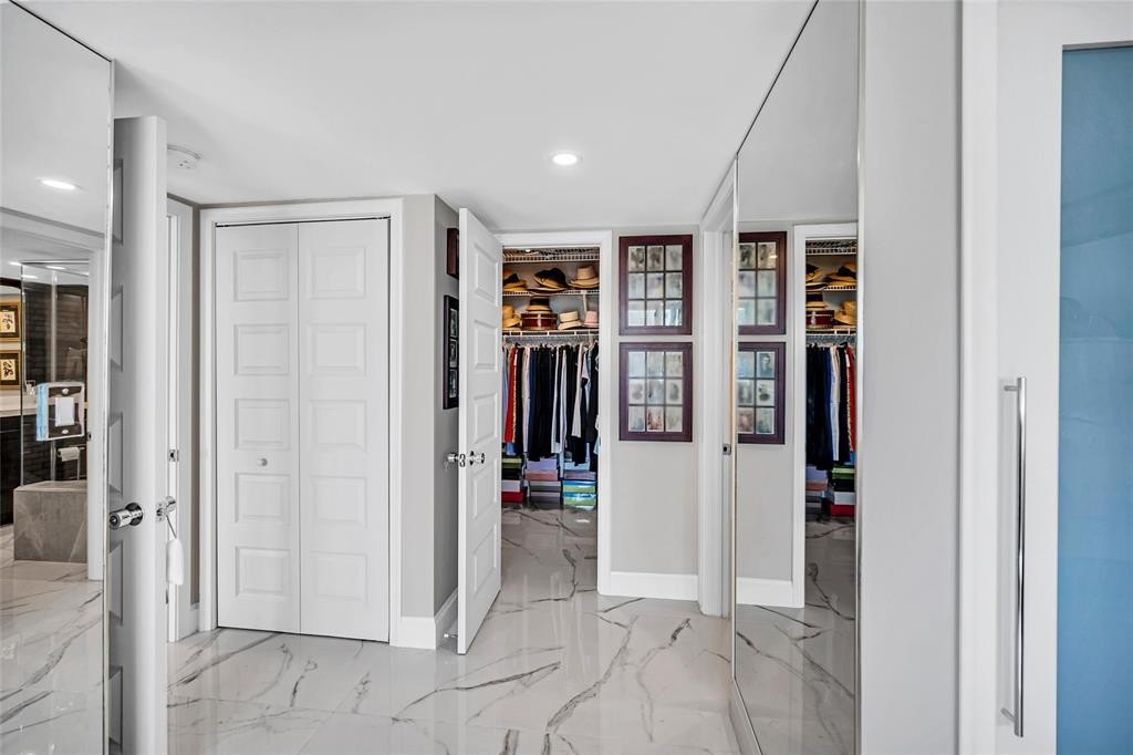 Fort Lauderdale, Florida, 33304, United States, 2 Bedrooms Bedrooms, ,2 BathroomsBathrooms,Residential,Forsale,2004490