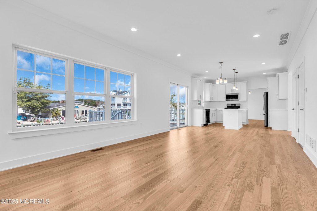 Waretown, New Jersey, 08758, United States, 4 Bedrooms Bedrooms, ,2.5 BathroomsBathrooms,Residential,Forsale,1964524