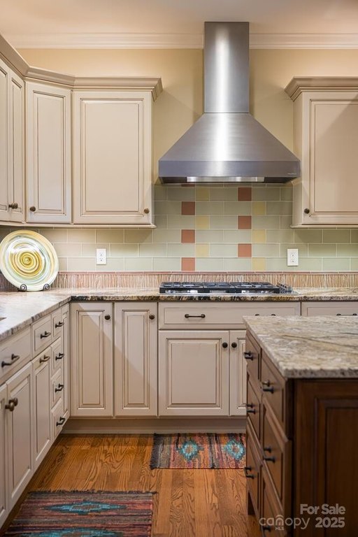 Flat Rock, North Carolina, 28731, United States, 3 Bedrooms Bedrooms, ,3.5 BathroomsBathrooms,Residential,Forsale,1985993