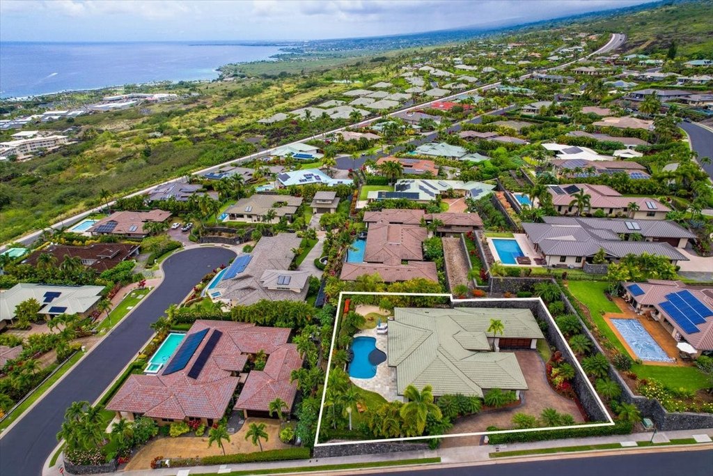 Kailua-Kona, Hawaii, 96740, United States, 3 Bedrooms Bedrooms, ,3 BathroomsBathrooms,Residential,Forsale,2004386