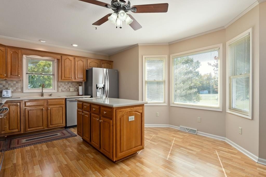 Cookeville, Tennessee, 38501, United States, 3 Bedrooms Bedrooms, ,2 BathroomsBathrooms,Residential,Forsale,1996608