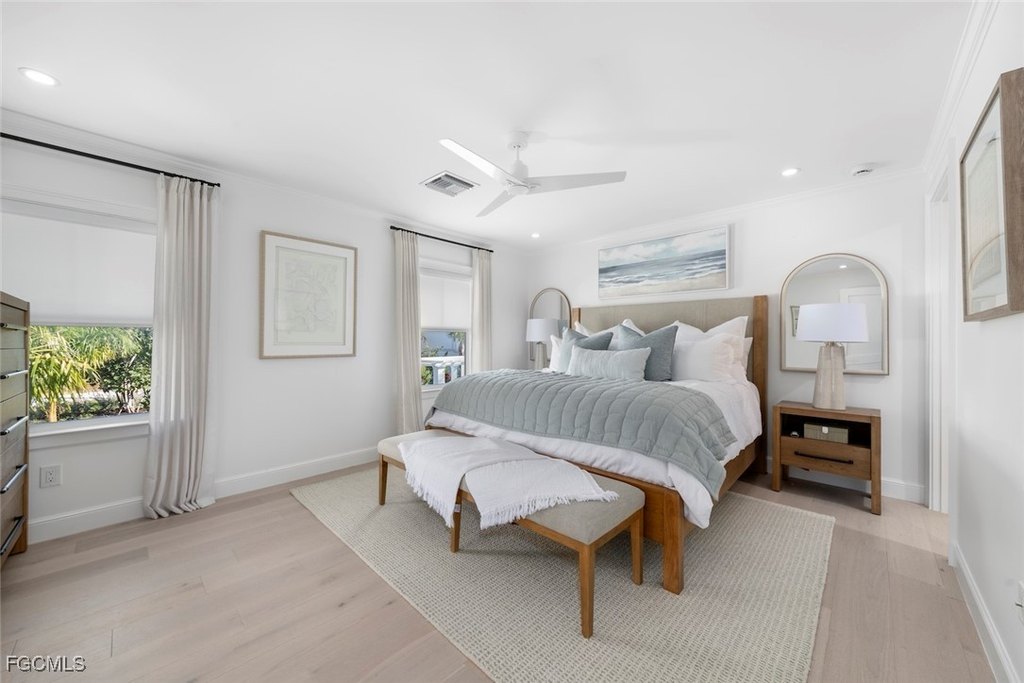 Sanibel, Florida, 33957, United States, 3 Bedrooms Bedrooms, ,2 BathroomsBathrooms,Residential,Forsale,1998639