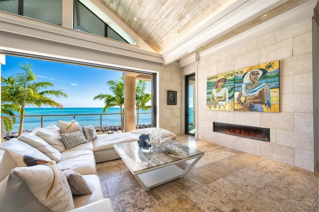 Duck, Florida, 33050, United States, 3 Bedrooms Bedrooms, ,4 BathroomsBathrooms,Residential,Forsale,2004376