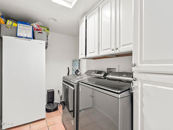 Tucson, Arizona, 85704, United States, 3 Bedrooms Bedrooms, ,2 BathroomsBathrooms,Residential,Forsale,1990109