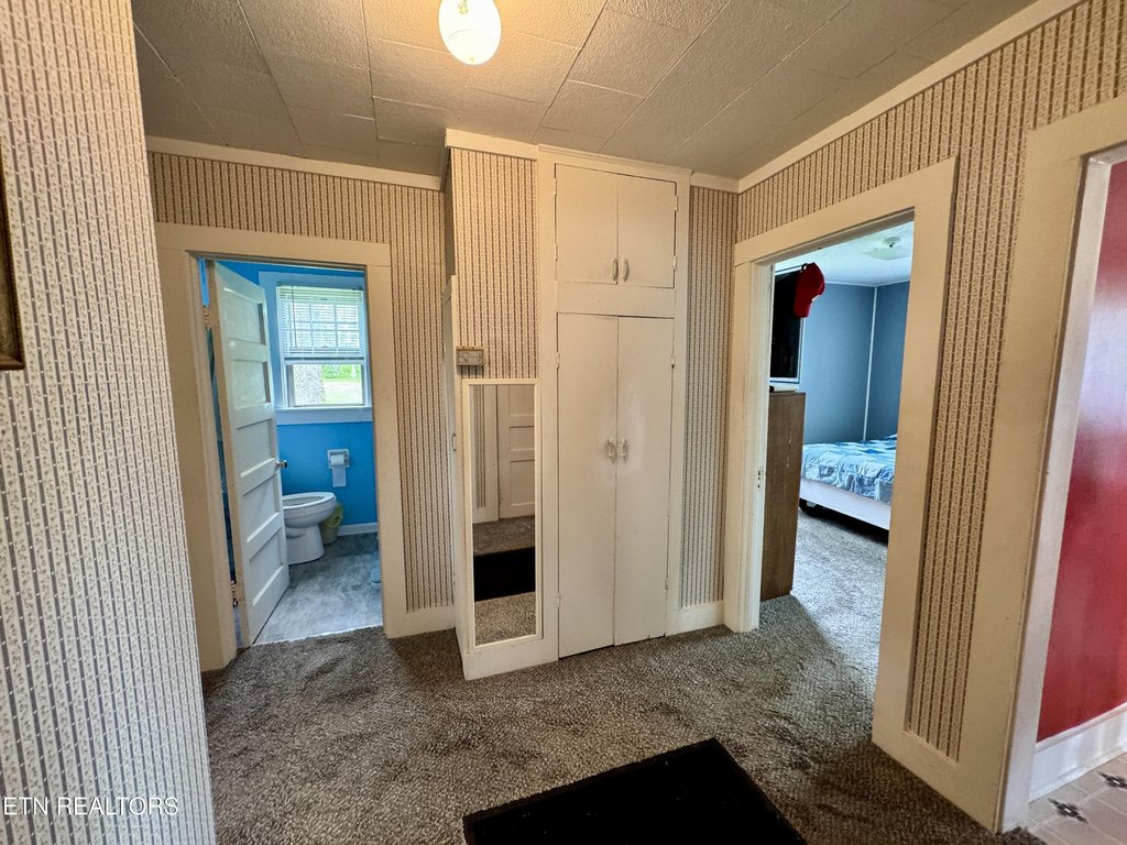 Crossville, Tennessee, 38571, United States, 4 Bedrooms Bedrooms, ,2 BathroomsBathrooms,Residential,Forsale,1996591