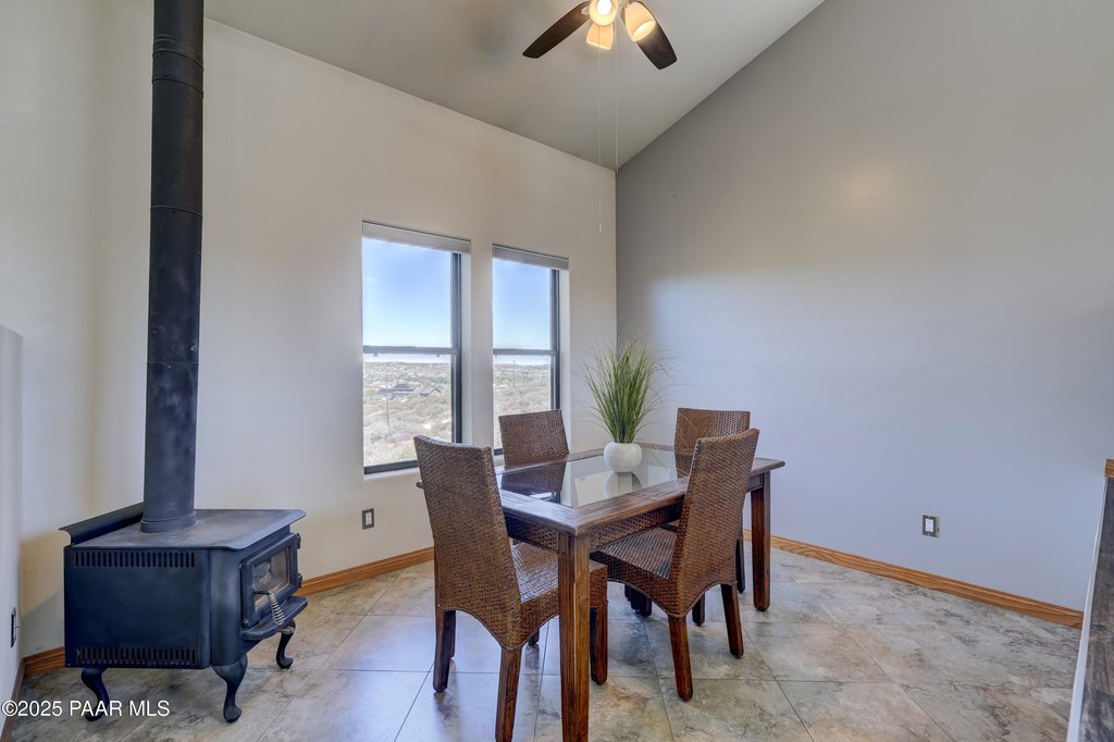 Dewey-Humboldt, Arizona, 86329, United States, 3 Bedrooms Bedrooms, ,2.5 BathroomsBathrooms,Residential,Forsale,1952161