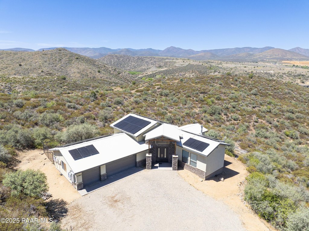 Dewey-Humboldt, Arizona, 86329, United States, 3 Bedrooms Bedrooms, ,2.5 BathroomsBathrooms,Residential,Forsale,1952161