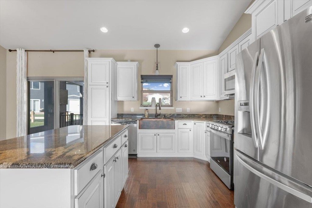 Spearfish, South Dakota, 57783, United States, 6 Bedrooms Bedrooms, ,3 BathroomsBathrooms,Residential,Forsale,2004331