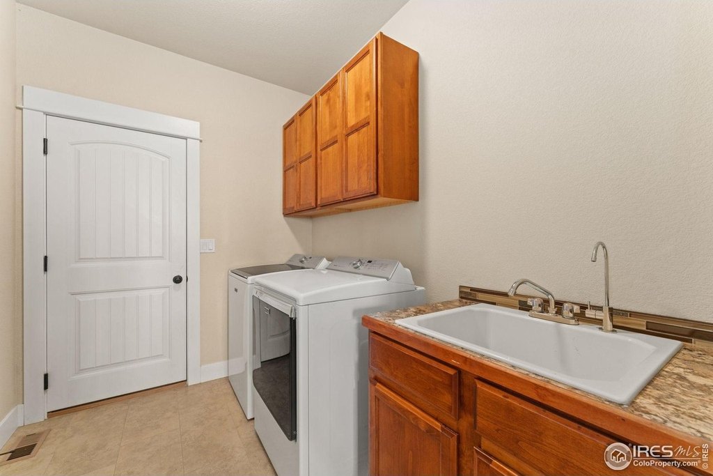 Johnstown, Colorado, 80534, United States, 4 Bedrooms Bedrooms, ,2 BathroomsBathrooms,Residential,Forsale,2000009