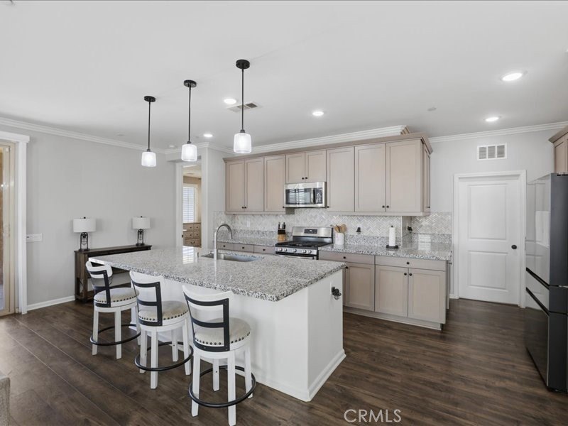 Beaumont, California, 92223, United States, 4 Bedrooms Bedrooms, ,2 BathroomsBathrooms,Residential,Forsale,2007694