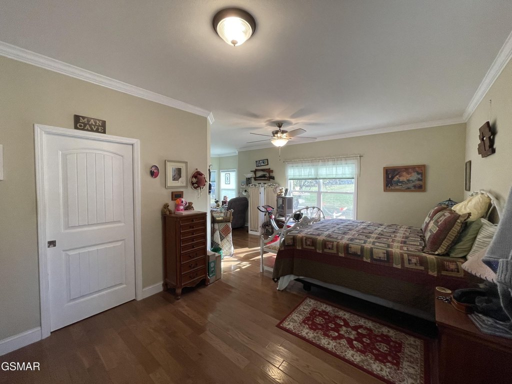 Dandridge, Tennessee, 37725, United States, 3 Bedrooms Bedrooms, ,2.5 BathroomsBathrooms,Residential,Forsale,1999447