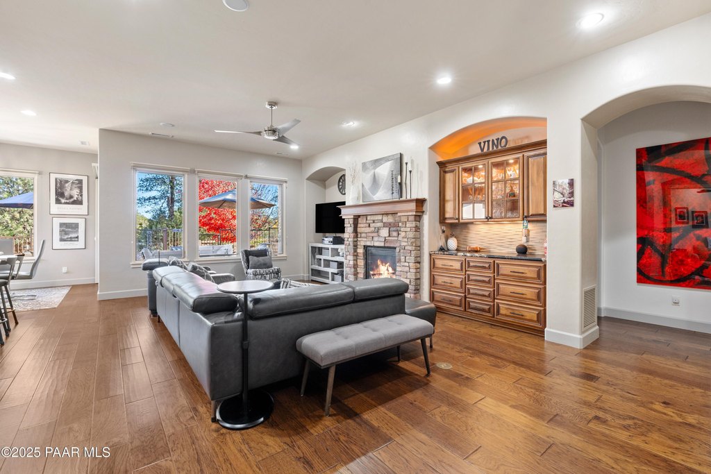 Prescott, Arizona, 86303, United States, 2 Bedrooms Bedrooms, ,2 BathroomsBathrooms,Residential,Forsale,1994053