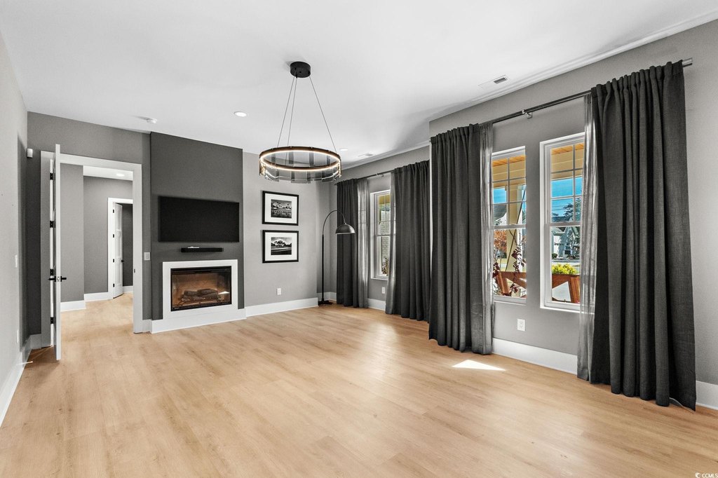 Myrtle Beach, South Carolina, 29577, United States, 5 Bedrooms Bedrooms, ,4.5 BathroomsBathrooms,Residential,Forsale,2008937