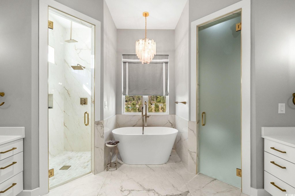 Myrtle Beach, South Carolina, 29577, United States, 5 Bedrooms Bedrooms, ,4.5 BathroomsBathrooms,Residential,Forsale,2008937