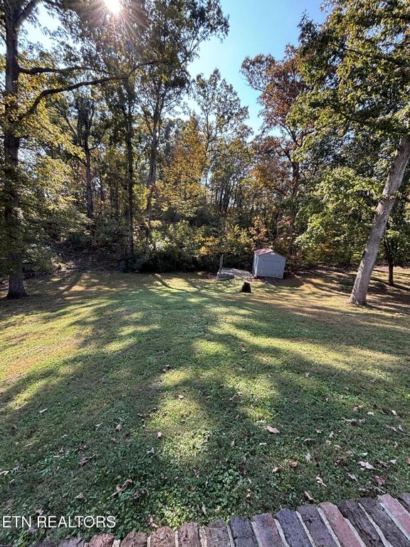 Knoxville, Tennessee, 37920, United States, 3 Bedrooms Bedrooms, ,2 BathroomsBathrooms,Residential,Forsale,1999456