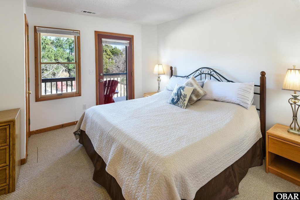 Corolla, North Carolina, 27927, United States, 5 Bedrooms Bedrooms, ,4.5 BathroomsBathrooms,Residential,Forsale,2004884