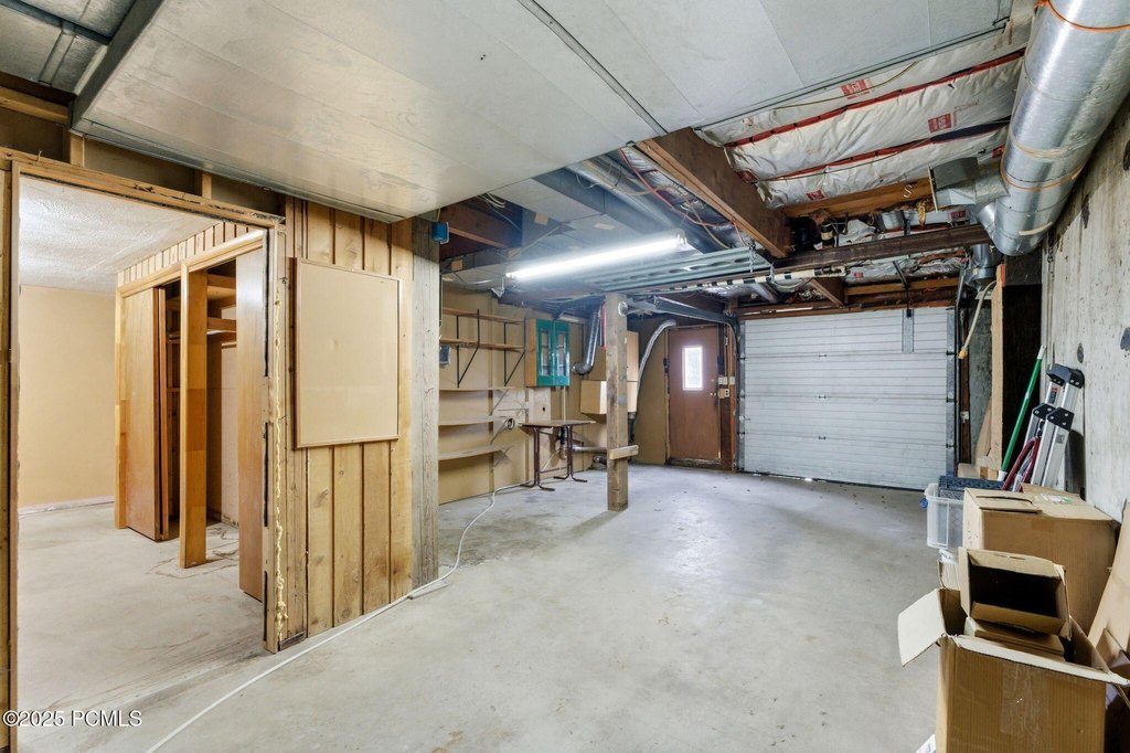 Park City, Utah, 84098, United States, 2 Bedrooms Bedrooms, ,1 BathroomBathrooms,Residential,Forsale,2004730