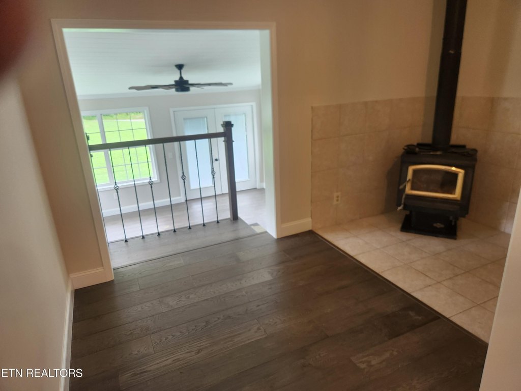 Crossville, Tennessee, 38572, United States, 3 Bedrooms Bedrooms, ,2.5 BathroomsBathrooms,Residential,Forsale,1952853