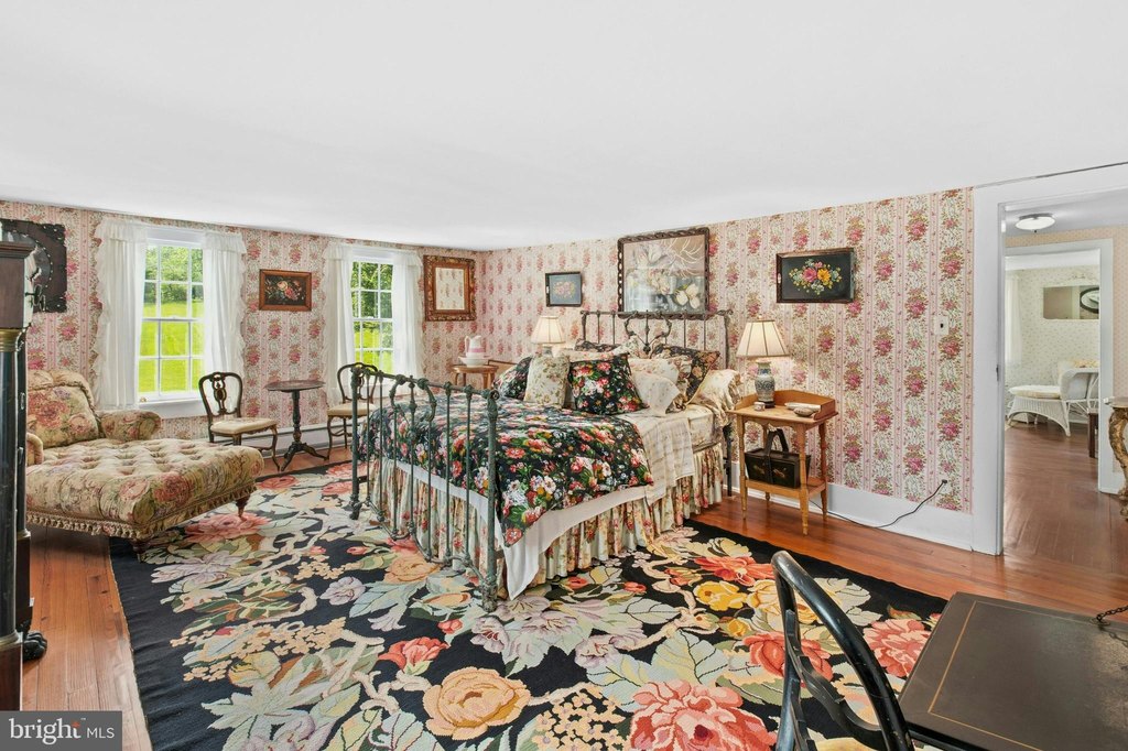 EAST STROUDSBURG, Pennsylvania, 18302, United States, 4 Bedrooms Bedrooms, ,4.5 BathroomsBathrooms,Residential,Forsale,1971847