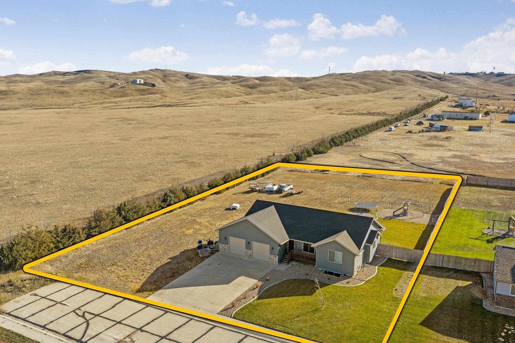 Box Elder, South Dakota, 57719, United States, 4 Bedrooms Bedrooms, ,3 BathroomsBathrooms,Residential,Forsale,2011090