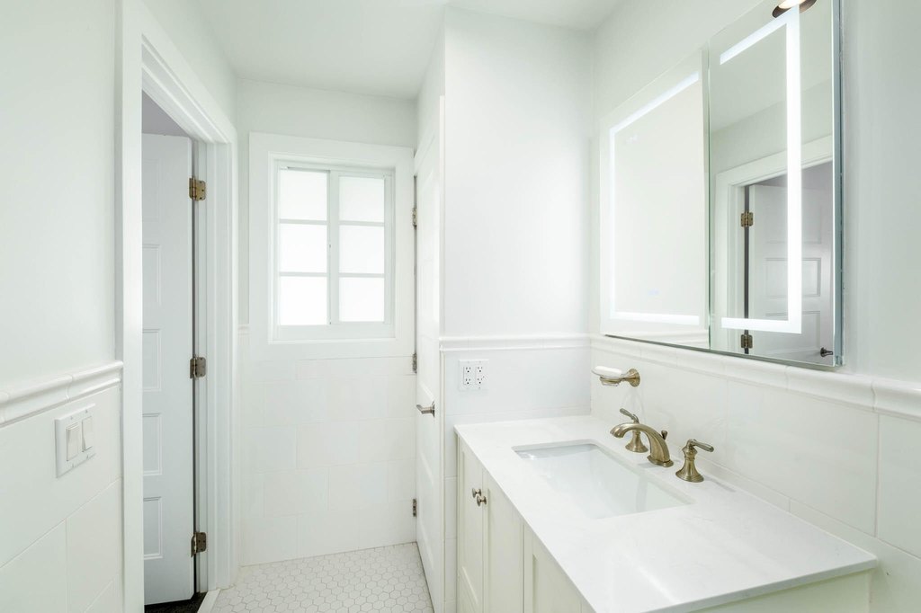 Plantation Key, Florida, 33036, United States, 2 Bedrooms Bedrooms, ,2 BathroomsBathrooms,Residential,Forsale,2011122