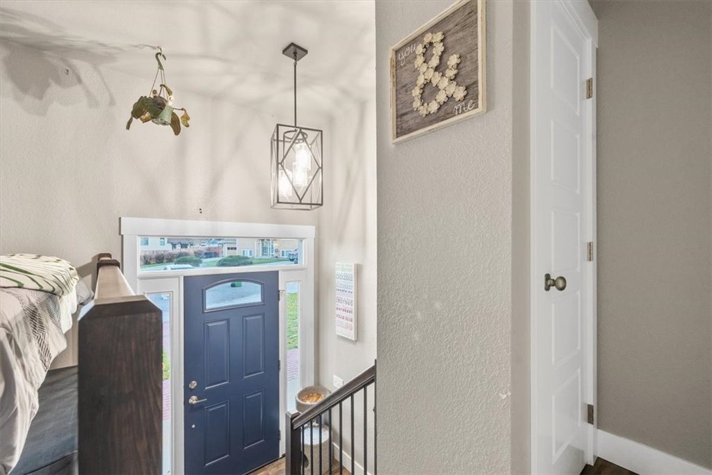 Billings, Montana, 59105, United States, 6 Bedrooms Bedrooms, ,4 BathroomsBathrooms,Residential,Forsale,2004458