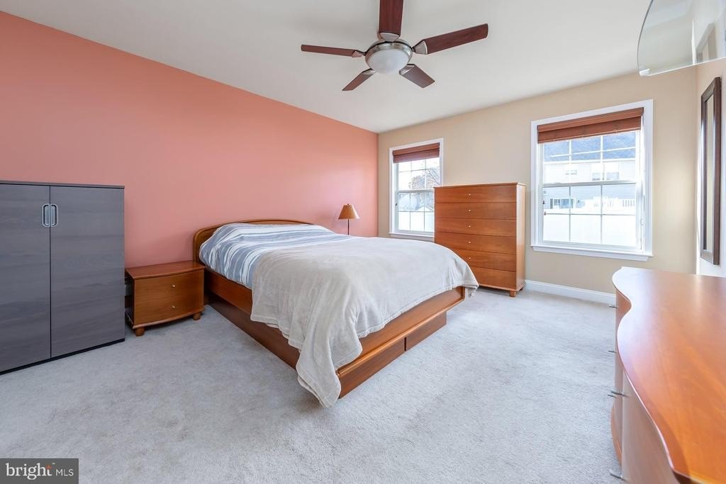 Sicklerville, New Jersey, 08081, United States, 3 Bedrooms Bedrooms, ,3 BathroomsBathrooms,Residential,Forsale,1994158