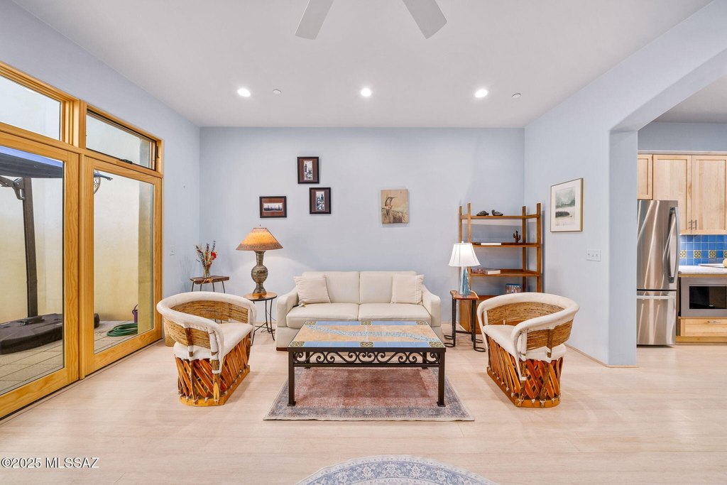 Tucson, Arizona, 85745, United States, 2 Bedrooms Bedrooms, ,2 BathroomsBathrooms,Residential,Forsale,2004419