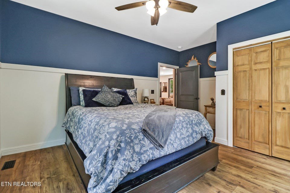 Jamestown, Tennessee, 38556, United States, 3 Bedrooms Bedrooms, ,2.5 BathroomsBathrooms,Residential,Forsale,1968510