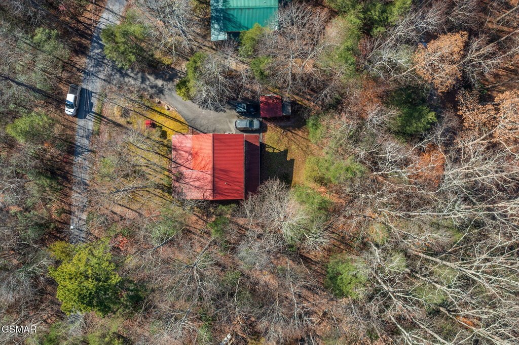 Gatlinburg, Tennessee, 37738, United States, 2 Bedrooms Bedrooms, ,2 BathroomsBathrooms,Residential,Forsale,1999455