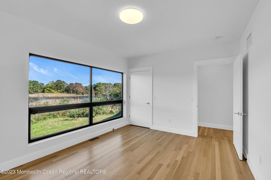 Brick, New Jersey, 08724, United States, 5 Bedrooms Bedrooms, ,4 BathroomsBathrooms,Residential,Forsale,1900438