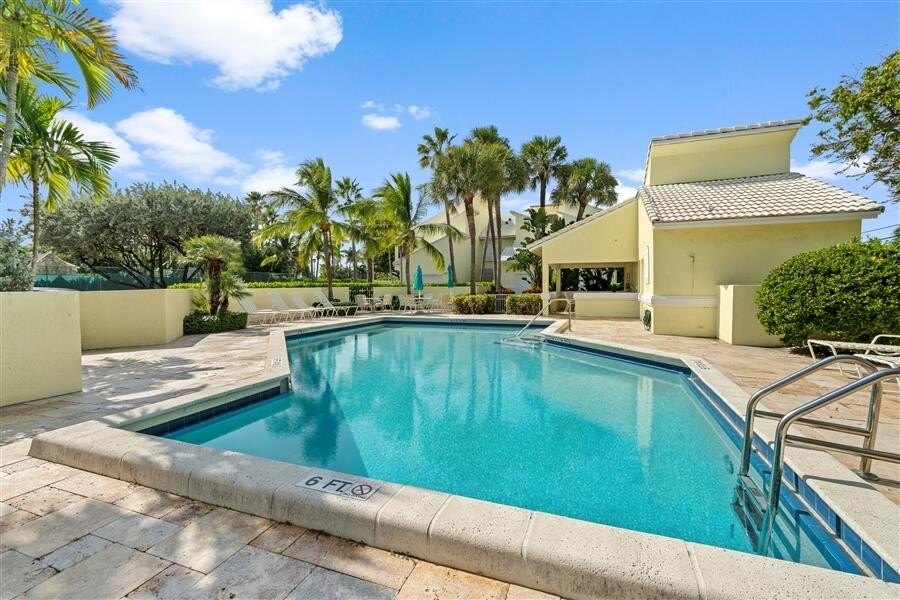 Ocean Ridge, Florida, 33435, United States, 3 Bedrooms Bedrooms, ,3 BathroomsBathrooms,Residential,Forsale,2009926