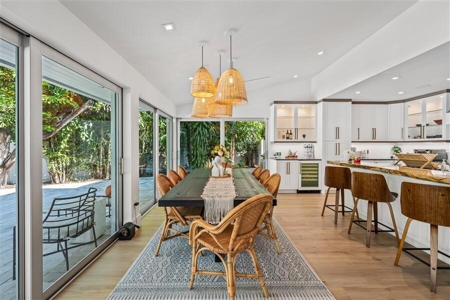 Delray Beach, Florida, 33444, United States, 5 Bedrooms Bedrooms, ,5.5 BathroomsBathrooms,Residential,Forsale,1996336